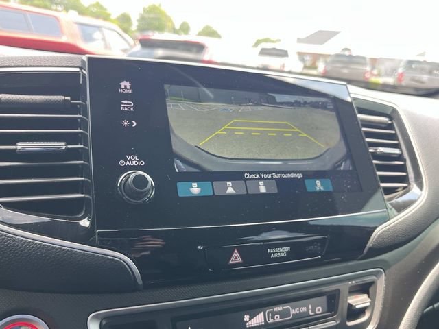 Used 2023 Honda Passport TrailSport image 42