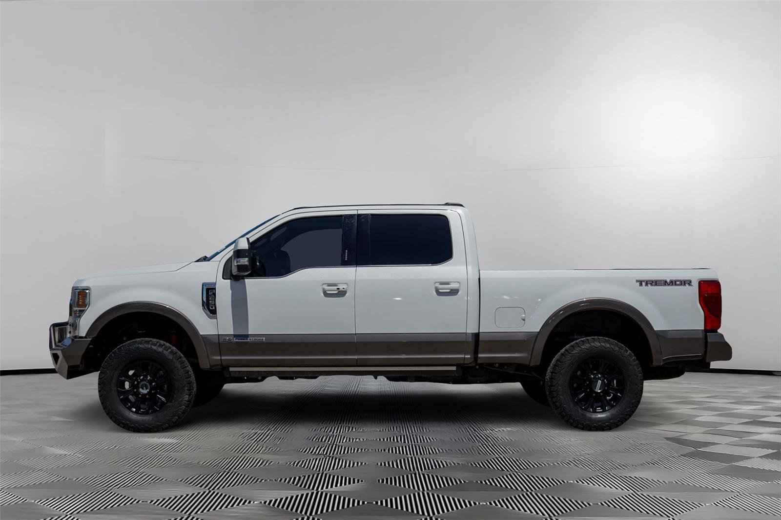 Certified 2022 Ford F250 King Ranch w/ Tremor Off-Road Package AWD/4WD image 7
