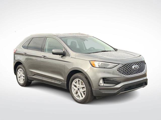 Certified 2023 Ford Edge SEL w/ Convenience Package AWD/4WD image 2
