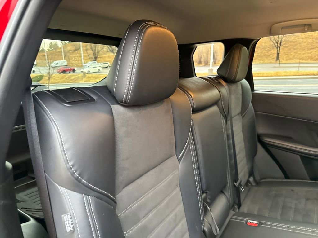 Used 2024 Mitsubishi Outlander SE image 23