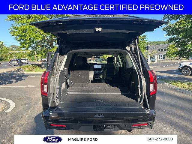 Certified 2025 Ford Expedition Active AWD/4WD image 12