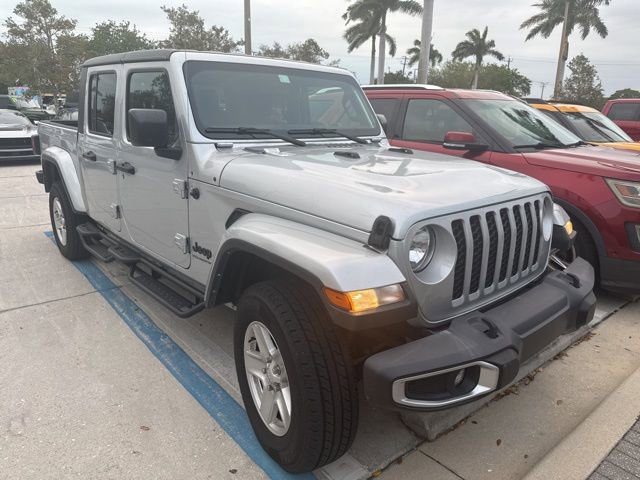 Used 2023 Jeep Gladiator Sport image 12