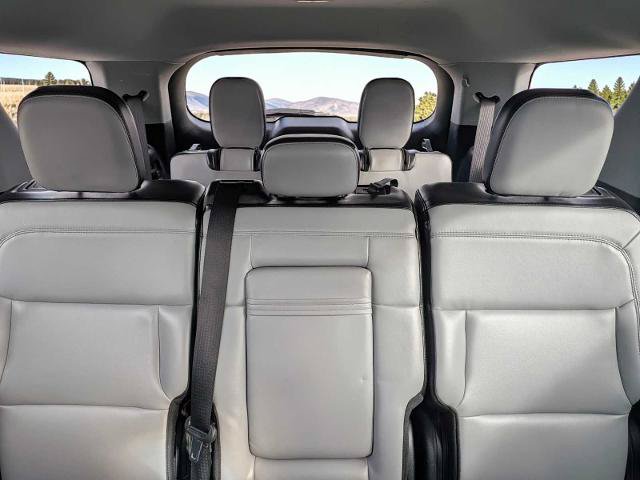 Certified 2021 Ford Explorer XLT w/ Equipment Group 202A AWD/4WD image 19