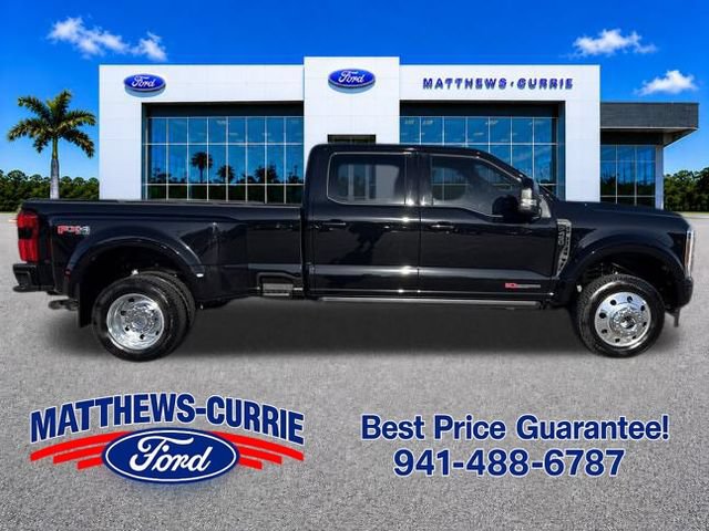 Certified 2026 Ford F450 Platinum w/ FX4 Off-Road Package AWD/4WD image 3