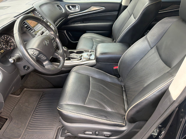 Used 2019 INFINITI QX60 Luxe w/ Essential Package FWD image 11