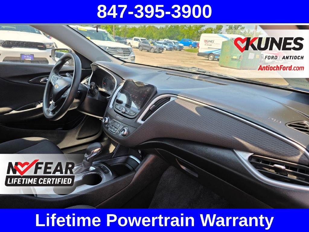 Used 2024 Chevrolet Malibu LT FWD image 33
