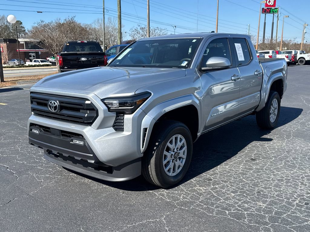 Used 2024 Toyota Tacoma SR5 image 3