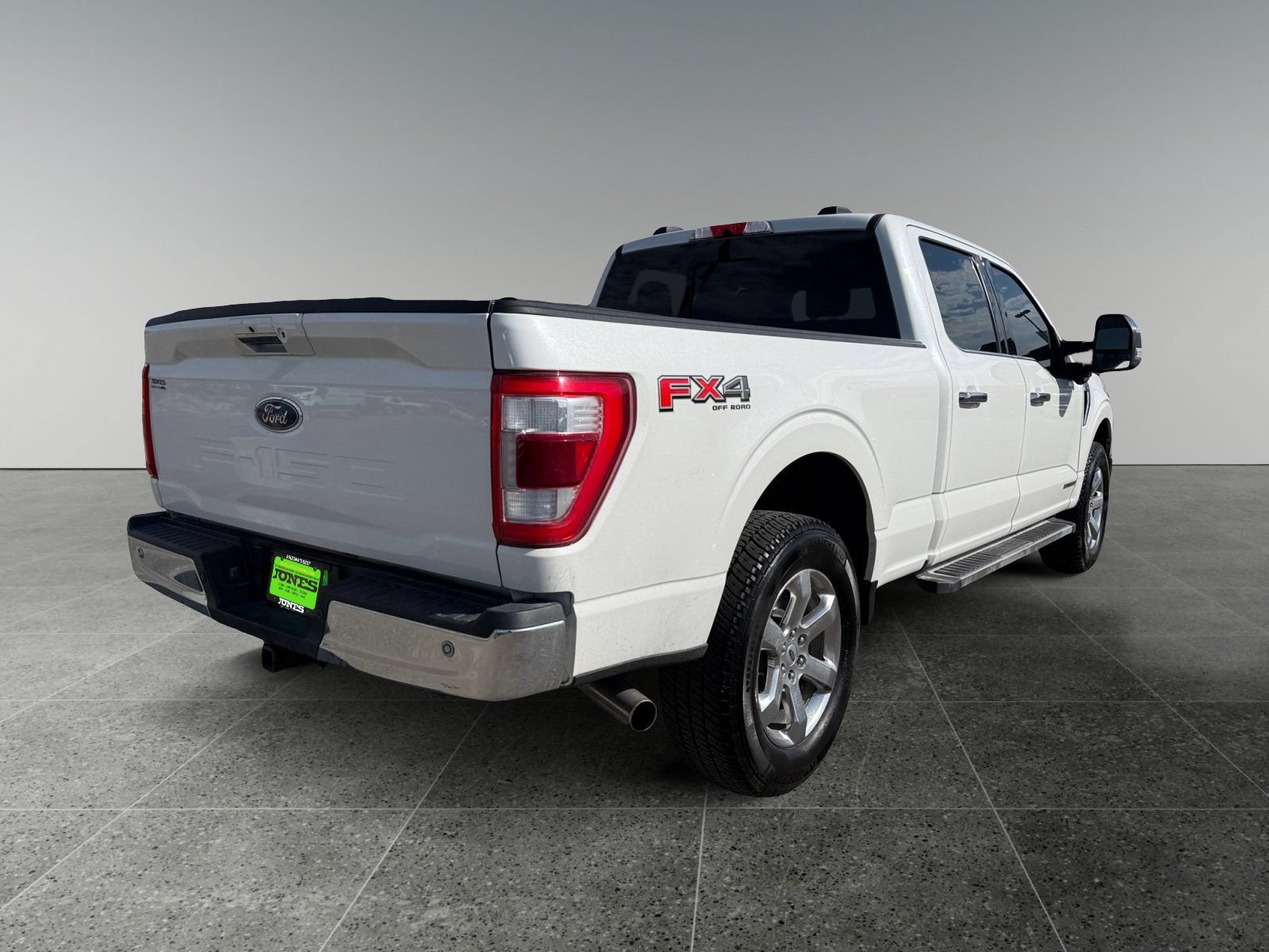 Certified 2022 Ford F150 Lariat w/ Max Trailer Tow Package AWD/4WD image 7