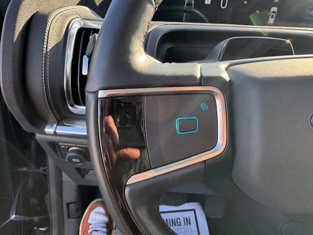 Certified 2025 Ford Expedition Platinum w/ Driver's Package image 17