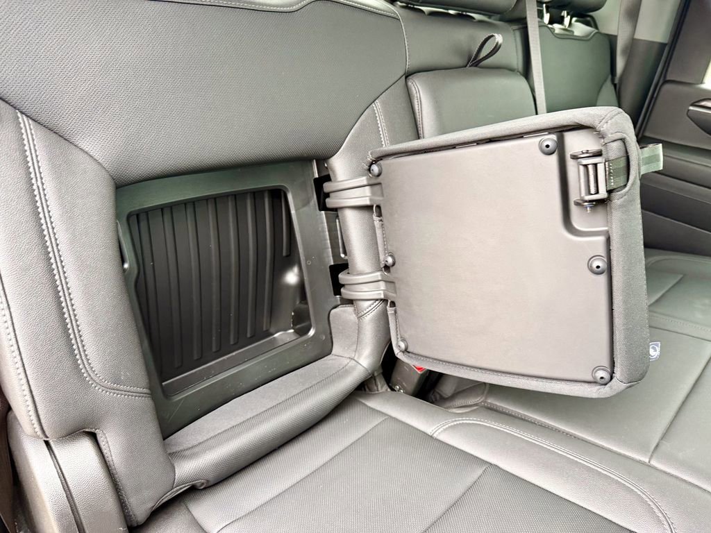 Used 2024 Chevrolet Silverado 2500 LTZ w/ LTZ Premium Package image 20