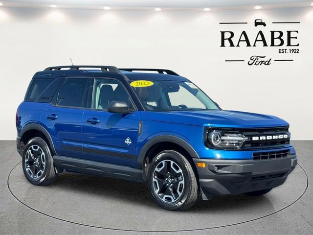 Certified 2023 Ford Bronco Sport Outer Banks w/ Tech Package AWD/4WD image 1