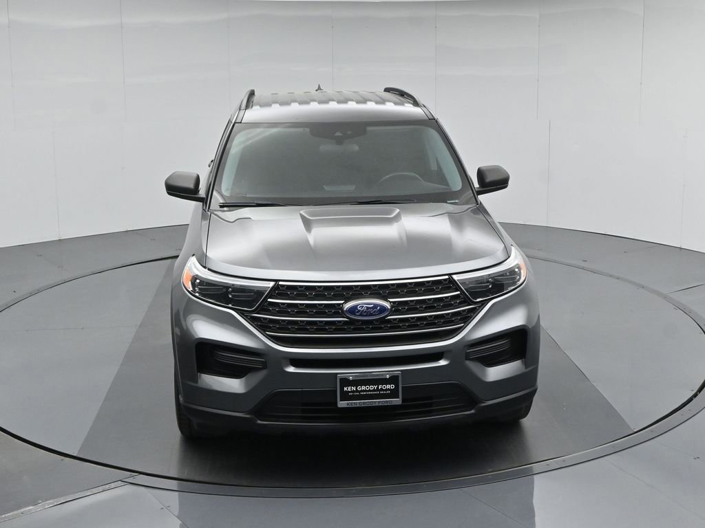 Certified 2023 Ford Explorer XLT image 30