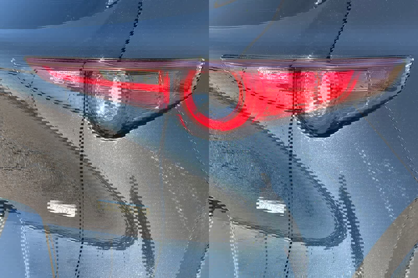 Used 2022 MAZDA CX-30 AWD 2.5 S w/ Premium Package image 27