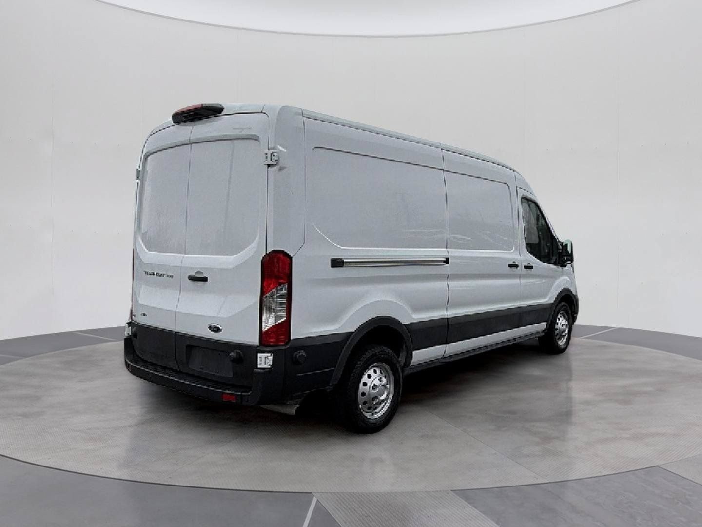 Certified 2024 Ford Transit 350 148 Medium Roof AWD image 5