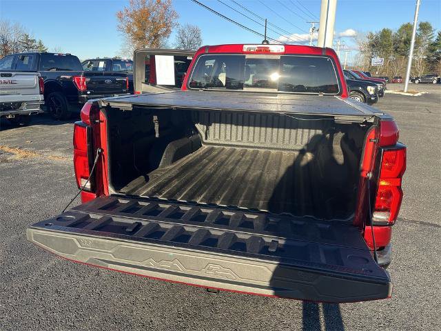 Used 2024 Chevrolet Colorado Z71 w/ Z71 Convenience Package 2 image 3