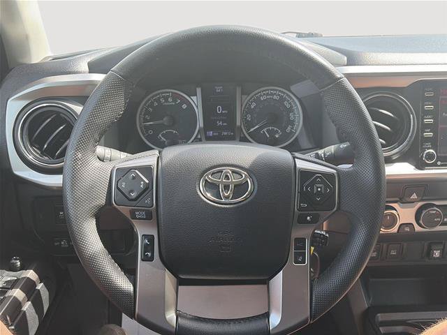Used 2022 Toyota Tacoma SR5 w/ Technology Package AWD/4WD image 30