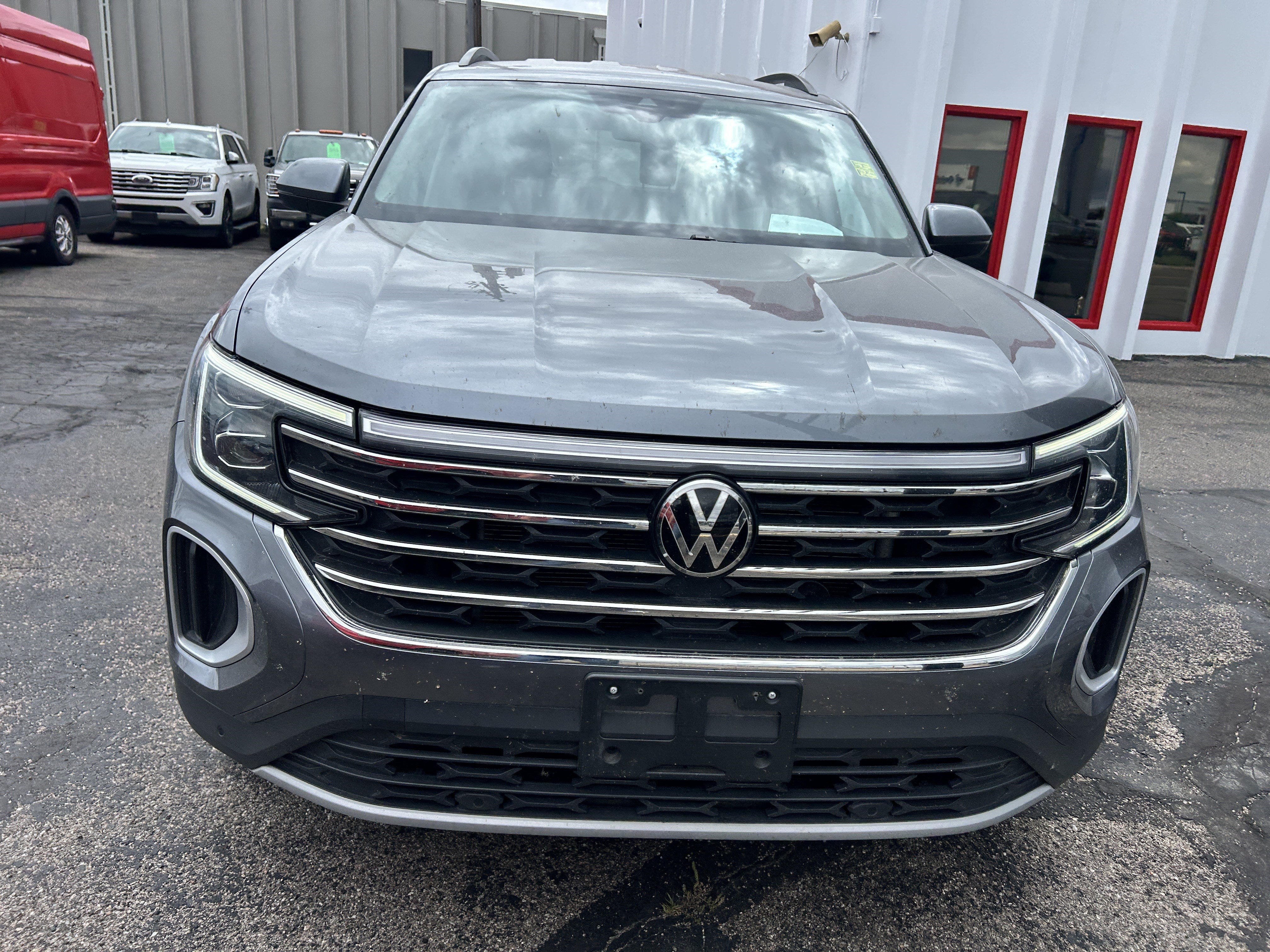 Used 2024 Volkswagen Atlas SE AWD/4WD image 9