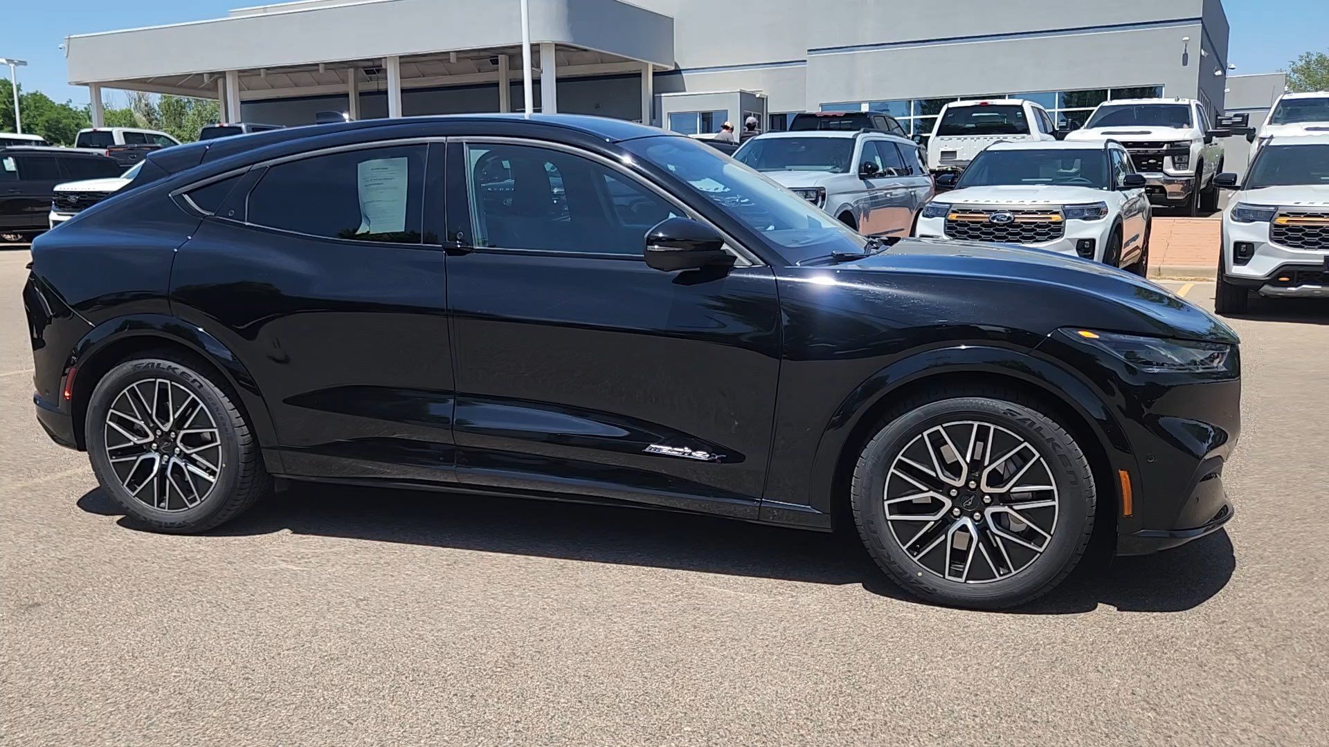 Certified 2024 Ford Mustang Mach-E Premium AWD/4WD image 7