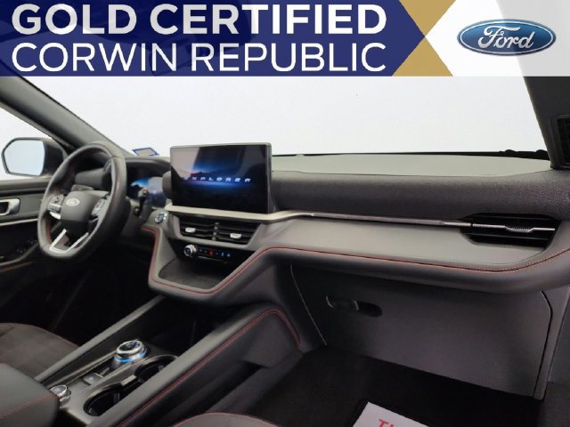 Certified 2026 Ford Explorer ST-Line AWD/4WD image 32
