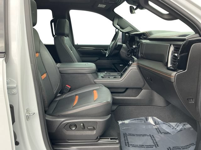 Used 2025 GMC Sierra 2500 AT4 w/ AT4 Premium Plus Package AWD/4WD image 17