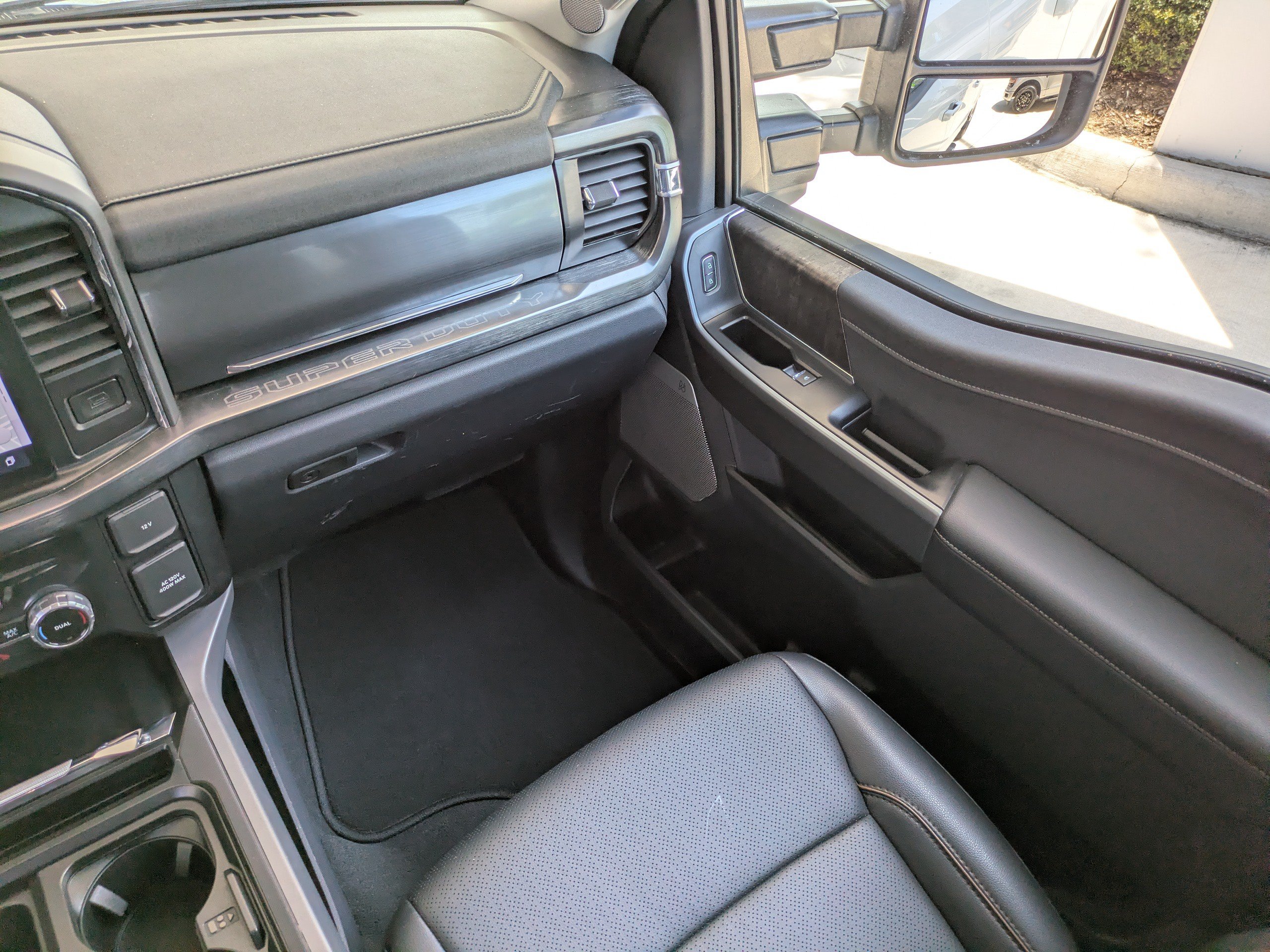 Certified 2026 Ford F250 Lariat AWD/4WD image 17