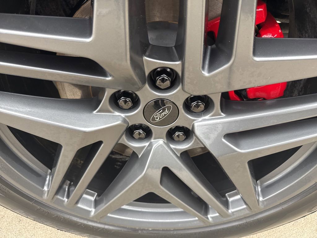 Certified 2025 Ford Explorer ST image 53