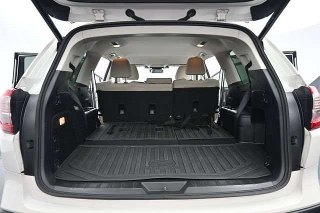 Used 2023 Subaru Ascent Limited AWD/4WD image 19