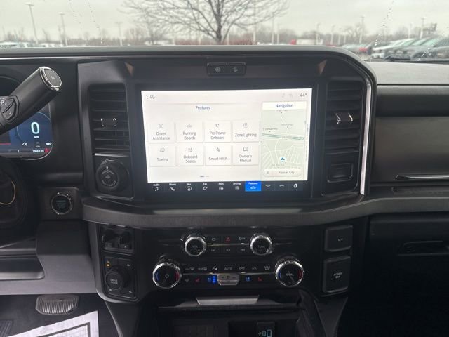 Certified 2025 Ford F250 Platinum image 16