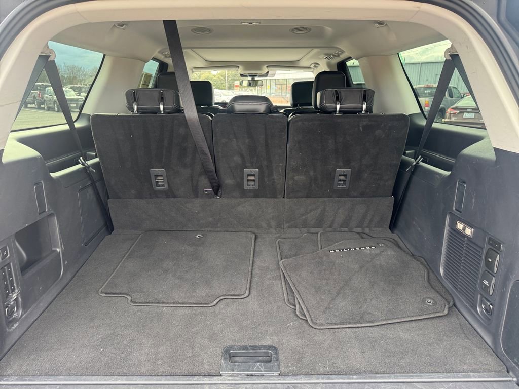 Certified 2025 Ford Expedition Max Platinum image 20