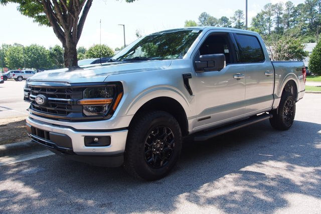 Certified 2024 Ford F150 XLT w/ Equipment Group 302A MID AWD/4WD image 3