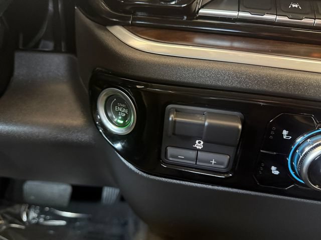 Used 2022 GMC Sierra 1500 SLT RWD image 10