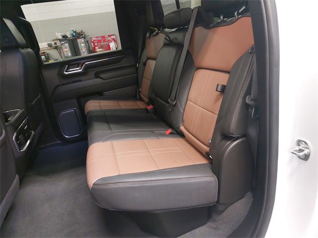 Used 2024 Chevrolet Silverado 3500 High Country w/ Technology Package image 14