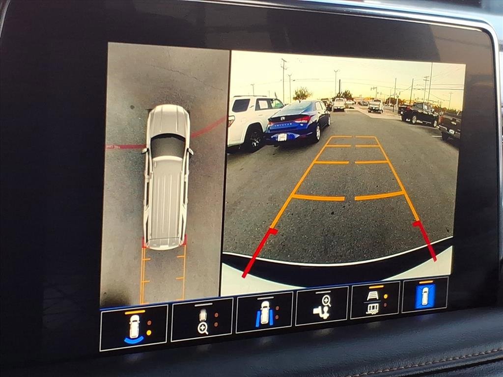 Used 2024 GMC Yukon AT4 w/ AT4 Premium Plus Package image 27