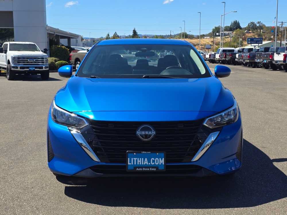 Used 2024 Nissan Sentra SV FWD image 8