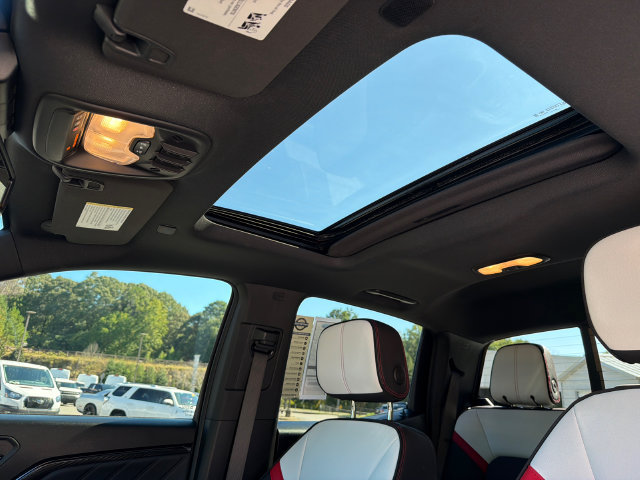 Used 2024 GMC Canyon AT4X AWD/4WD image 35