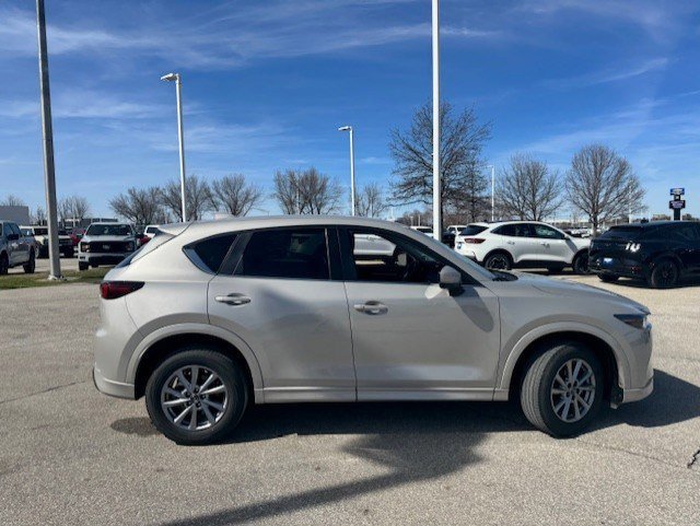 Used 2025 MAZDA CX-5 AWD 2.5 S w/ Select Package image 6
