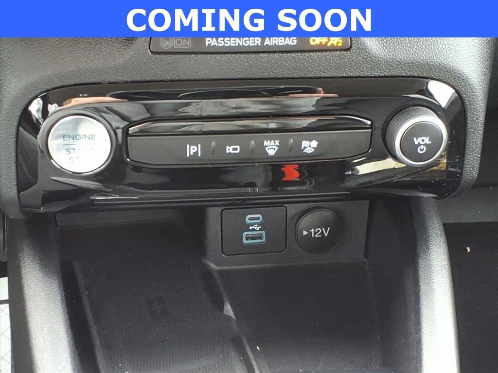 Certified 2023 Ford Escape Platinum image 17