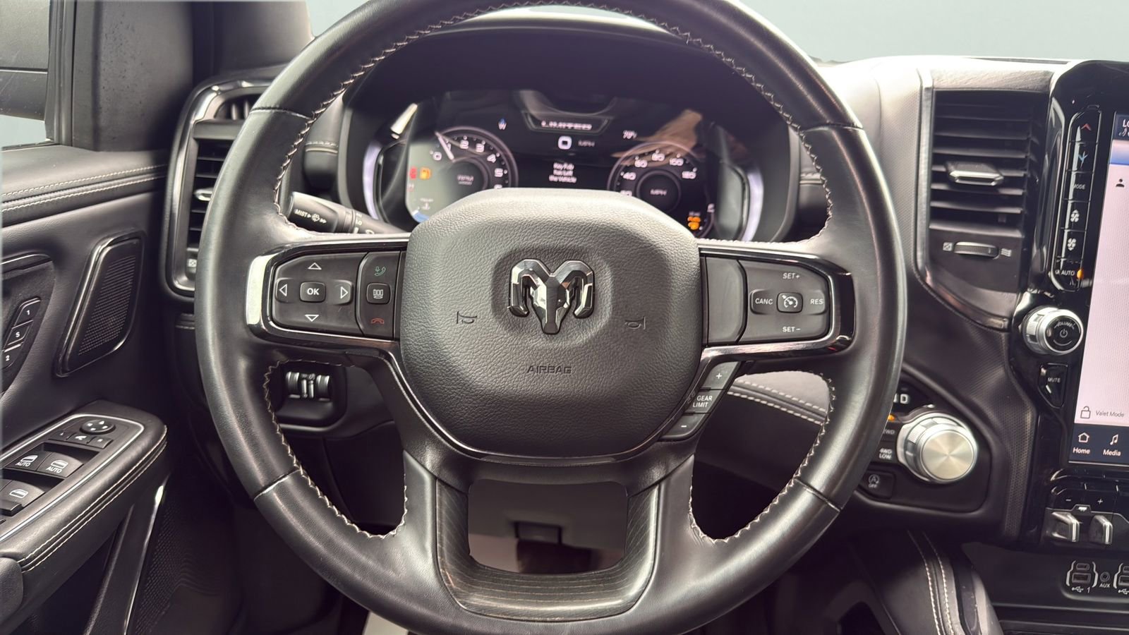 Used 2023 RAM 1500 Limited w/ Night Edition AWD/4WD image 14