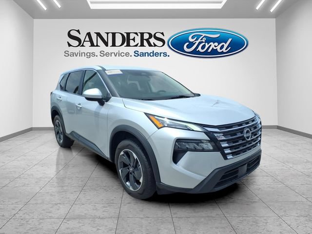 Used 2024 Nissan Rogue SV