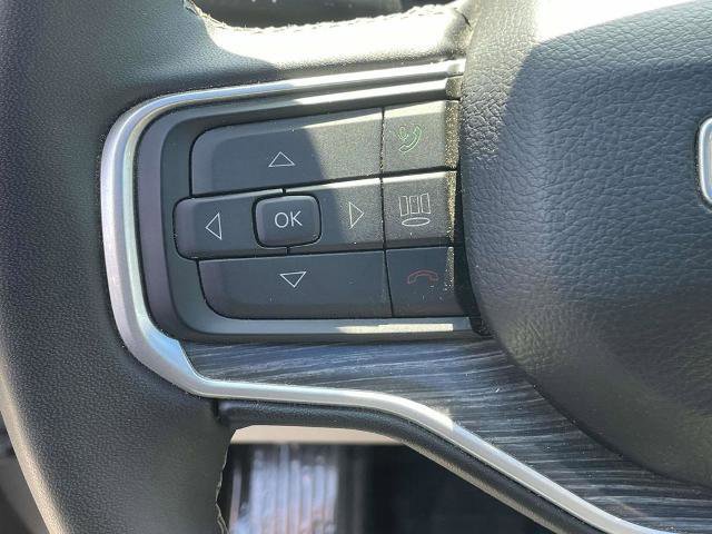 Used 2024 Jeep Wagoneer Series II w/ HD Trailer Tow Package image 19