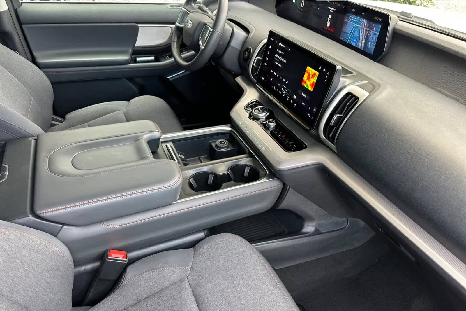 Certified 2025 Ford Expedition Max Active RWD image 18