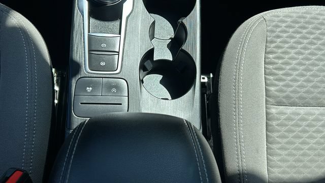 Certified 2022 Ford Escape SE w/ SE Sport Appearance Package AWD/4WD image 23