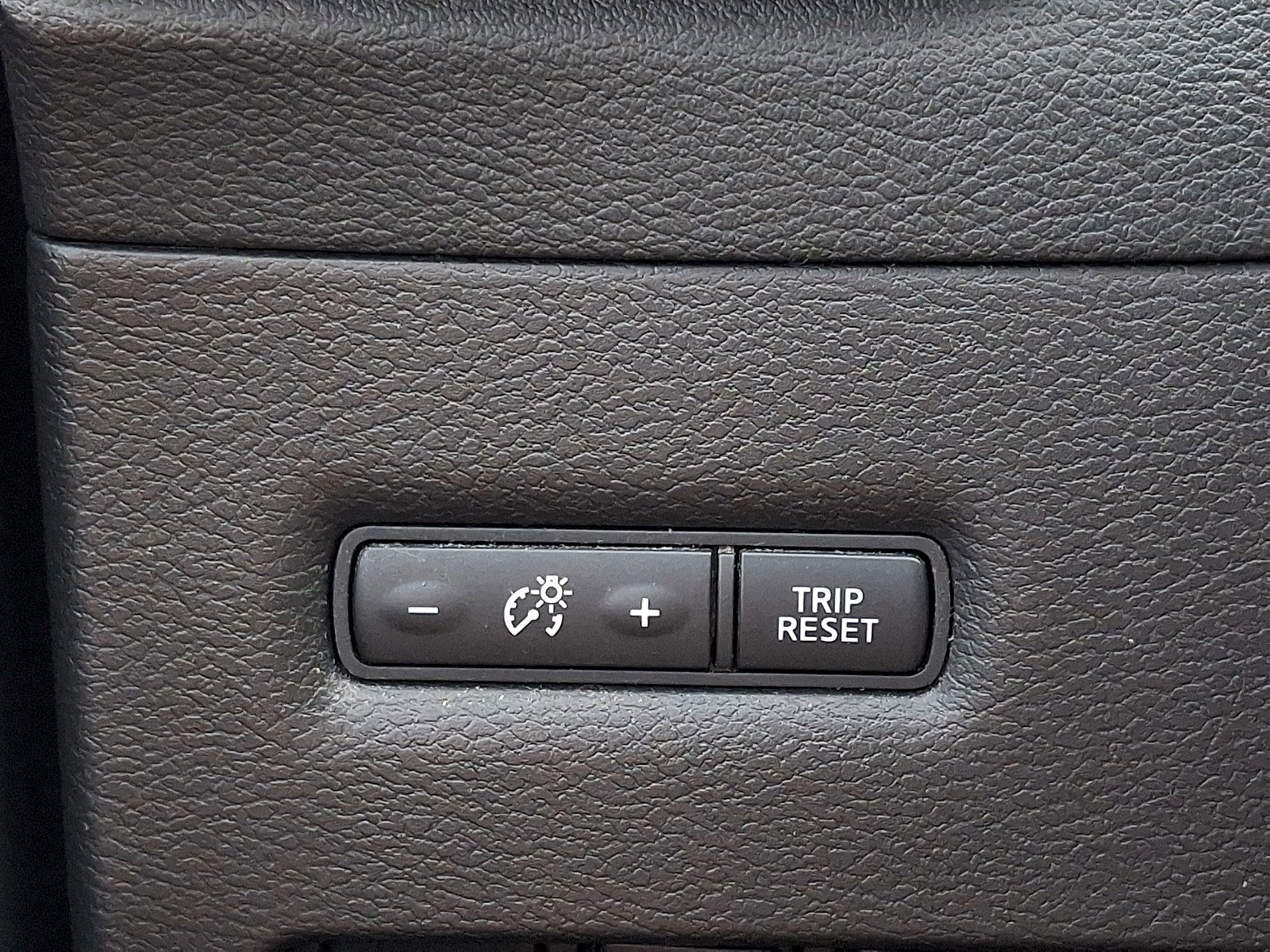 Used 2022 Nissan Murano S image 24