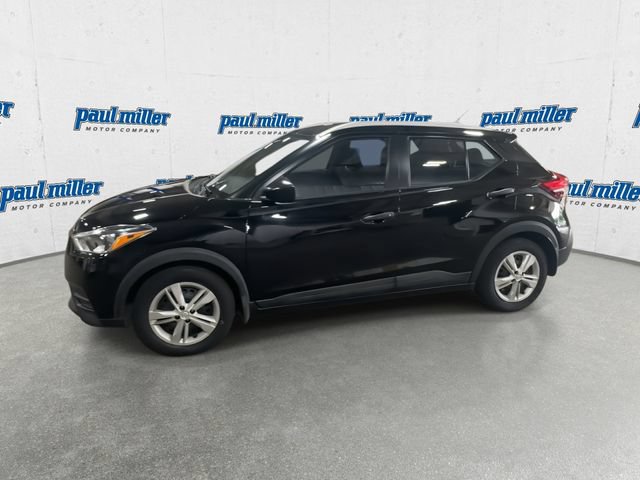 Used 2018 Nissan Kicks S FWD image 7