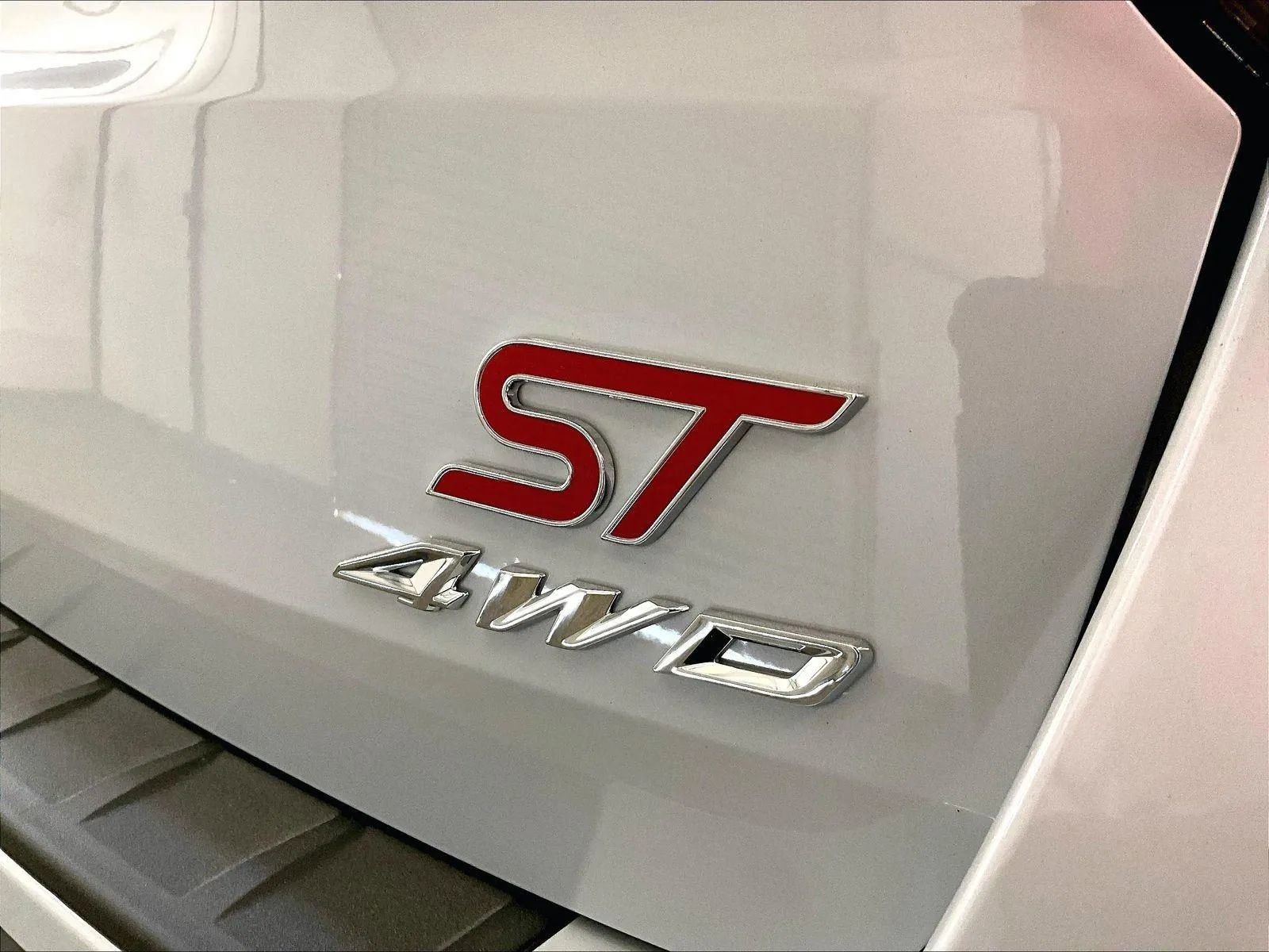 Certified 2026 Ford Explorer ST-Line AWD/4WD image 13
