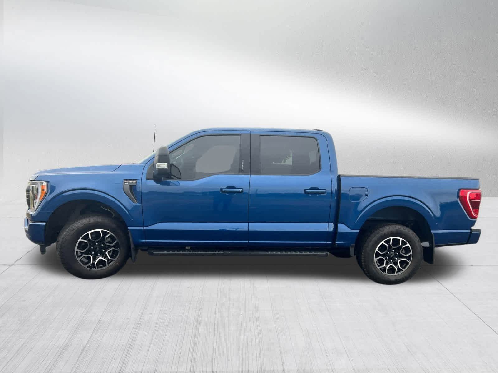 Certified 2022 Ford F150 XLT w/ Equipment Group 302A High image 4