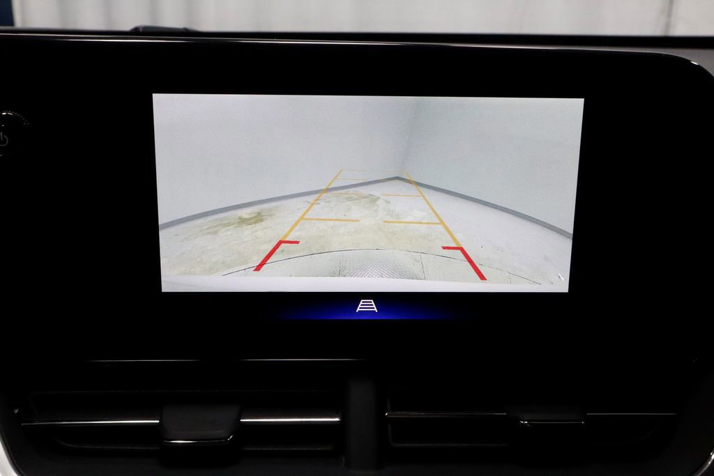 Used 2024 Chevrolet Trax LT image 9