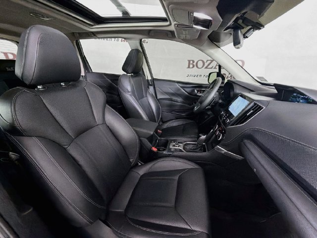 Used 2024 Subaru Forester Touring w/ Pop Package 2 AWD/4WD image 35