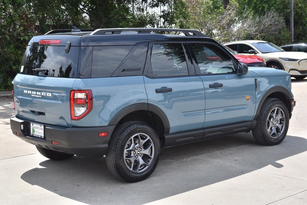 Certified 2023 Ford Bronco Sport Badlands AWD/4WD image 7