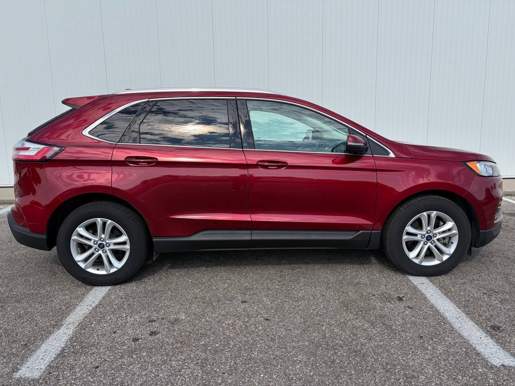 Certified 2019 Ford Edge SEL w/ Equipment Group 201A AWD/4WD image 9